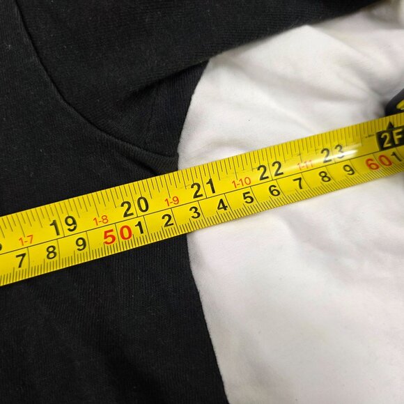 In-N-Out Burger T-Shirt Men Large Black Shirt California Sunset Classic Cars - Picture 7 of 9